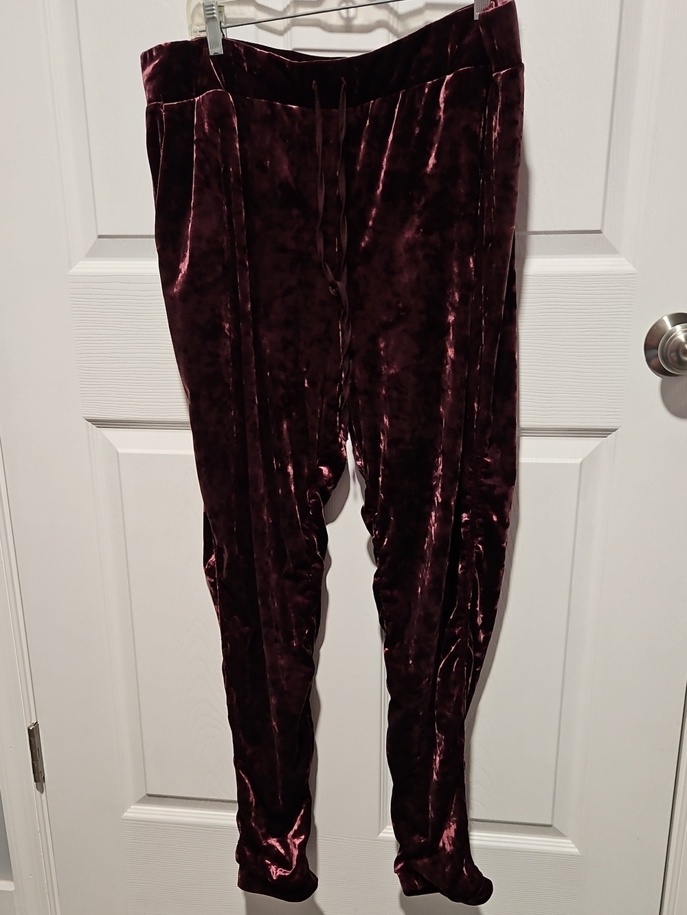 LOGO by Lori Goldstein Crushed Velvet Joggers in Burgundy